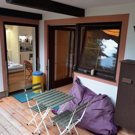 Apartment mit Küche und Balkon oder Terrasse, ruhig und gut erreichbar Piding Exterior foto